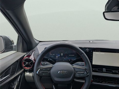 New 2026 Chevrolet Equinox RS FWD image 19