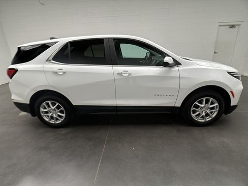 Used 2023 Chevrolet Equinox LT w/ LPO, Floor Liner Package AWD/4WD image 33