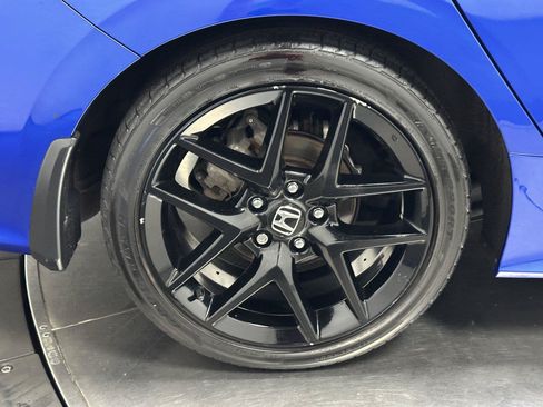 Used 2023 Honda Civic Sport image 16