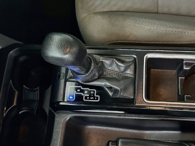 Used 2022 Toyota Tacoma SR RWD image 19