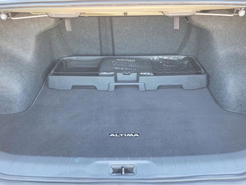 Certified 2021 Nissan Altima 2.5 SV image 32