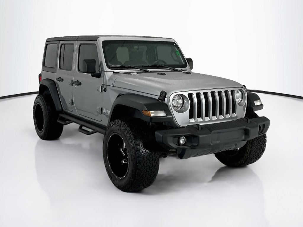 Used 2021 Jeep Wrangler Unlimited Sport AWD/4WD image 3