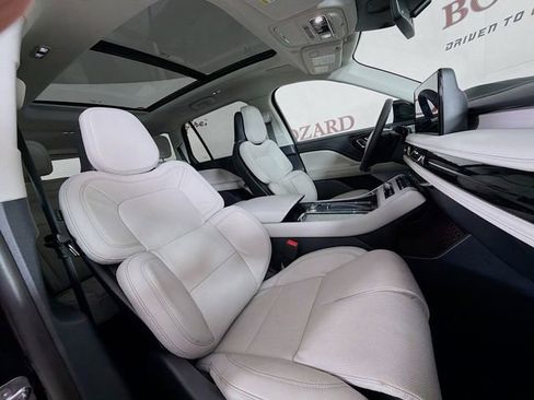New 2026 Lincoln Aviator Reserve w/ Luxury Package RWD image 33