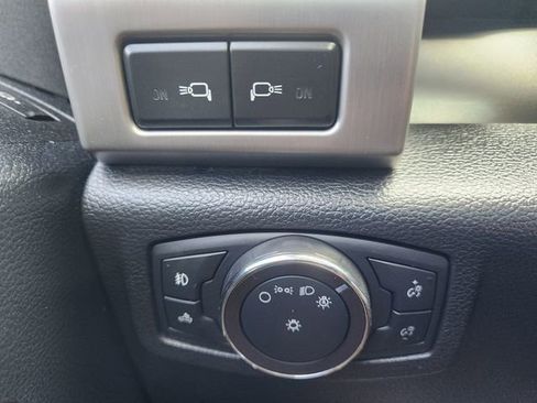 Used 2017 Ford F250 Platinum w/ Platinum Ultimate Package image 32