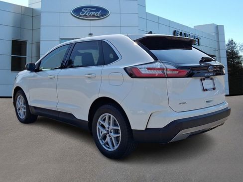 Used 2022 Ford Edge SEL w/ Convenience Package AWD/4WD image 5