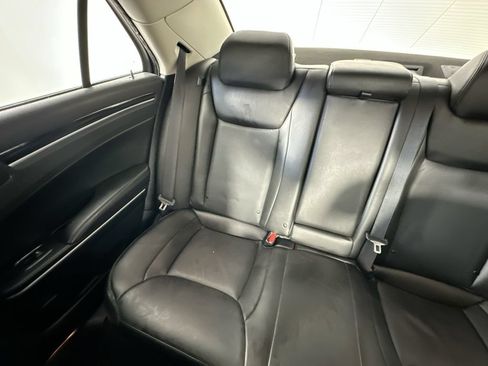 Used 2023 Chrysler 300 Touring L w/ Popular Equipment Group RWD image 12