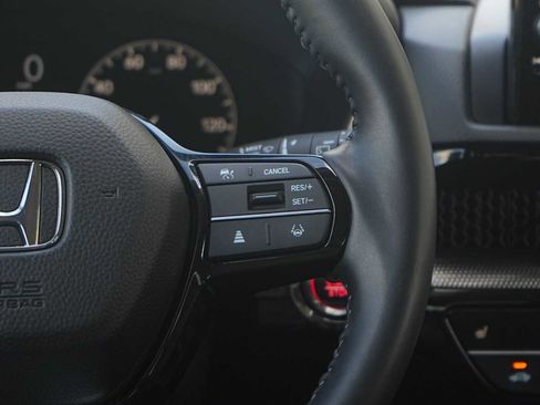 Used 2025 Honda CR-V EX-L image 18