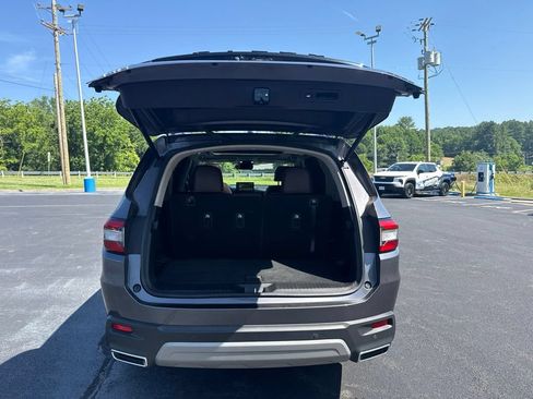 Used 2025 Honda Pilot Elite image 36