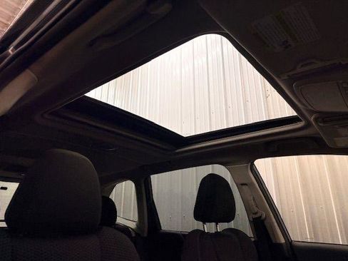 Used 2021 Subaru Forester Premium image 28