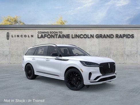 New 2026 Lincoln Aviator Reserve w/ Jet Appearance Package image 7