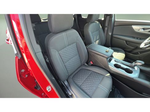 Certified 2019 Chevrolet Blazer LT image 32