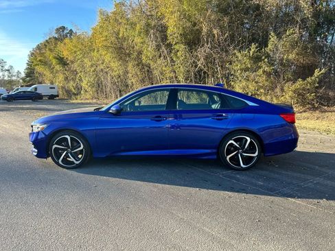 Used 2020 Honda Accord Sport image 11