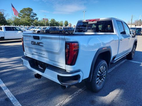 New 2026 GMC Sierra 2500 Denali Ultimate w/ Max Trailering Package image 3