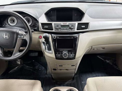 Used 2016 Honda Odyssey SE image 26