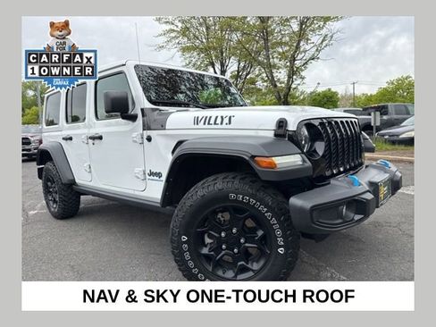 Used 2023 Jeep Wrangler Unlimited w/ Sun & Screen Package AWD/4WD image 1