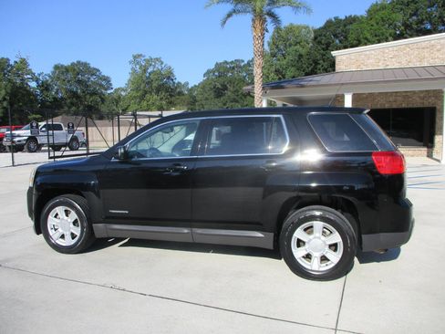 Used 2013 GMC Terrain SLE FWD image 2