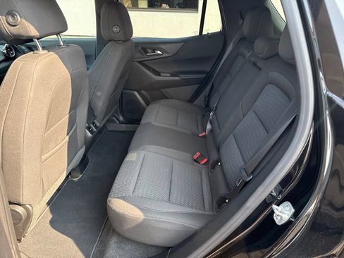 Used 2026 Chevrolet Equinox LT AWD/4WD image 36