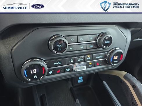 New 2025 Ford Bronco Badlands image 25