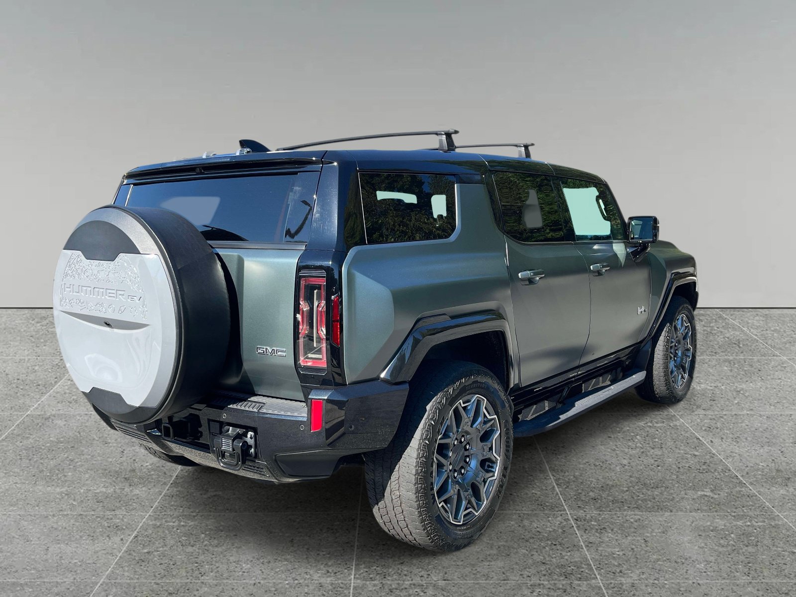 Used 2024 GMC Hummer EV 3X w/ LPO, Illumination Package AWD/4WD image 5