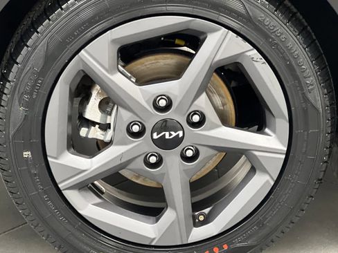 Used 2025 Kia K4 FWD image 66