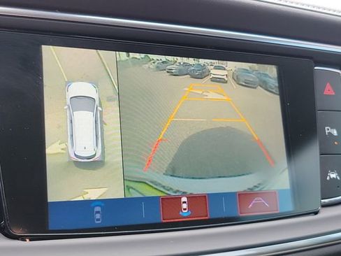Used 2019 Buick Enclave Avenir w/ Avenir Technology Package AWD/4WD image 26
