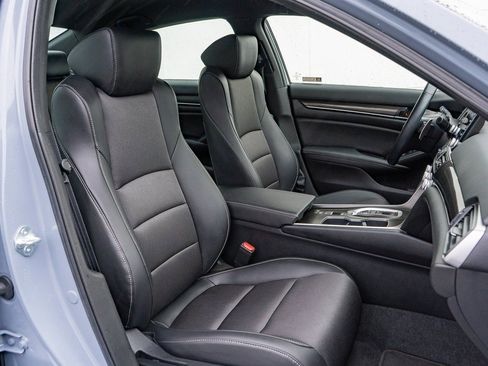 Certified 2022 Honda Accord Sport image 18