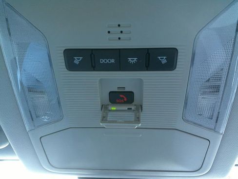 Used 2025 Toyota RAV4 XLE w/ Weather Package image 21