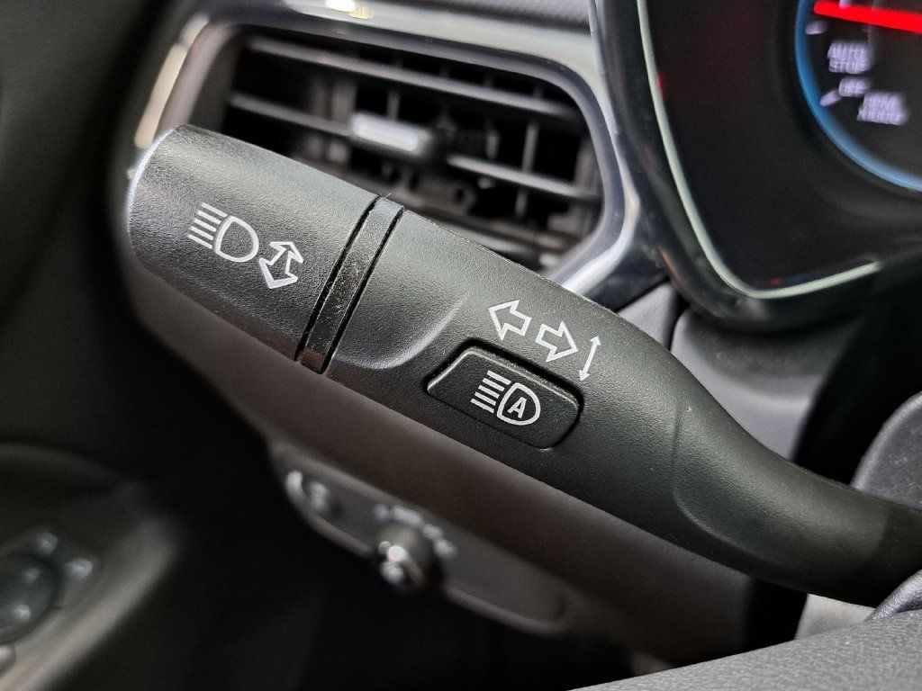 Used 2023 Chevrolet Equinox RS w/ RS Leather Package FWD image 12