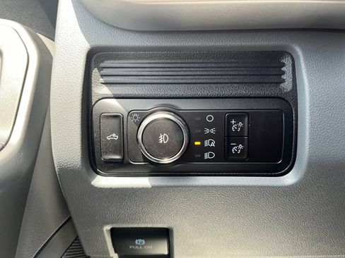 Used 2024 Ford F250 XL w/ STX Appearance Package AWD/4WD image 10