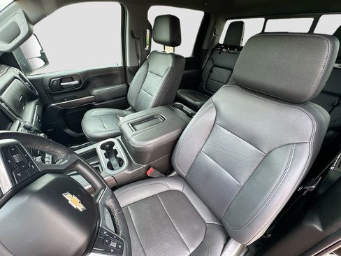 Used 2022 Chevrolet Silverado 3500 LTZ w/ Z71 Chrome Sport Edition AWD/4WD image 25