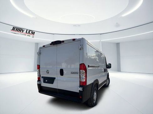 New 2026 RAM ProMaster 1500 w/ Convenience Group FWD image 3