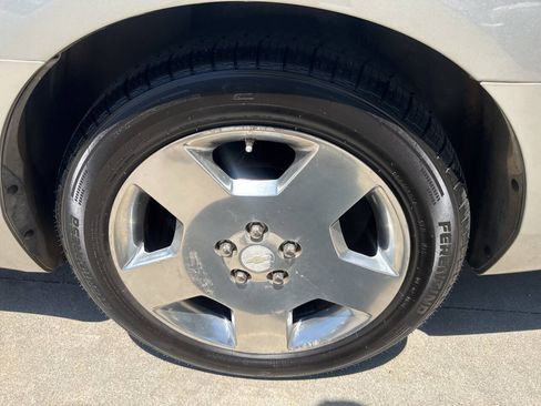 Used 2006 Chevrolet Impala SS FWD image 24