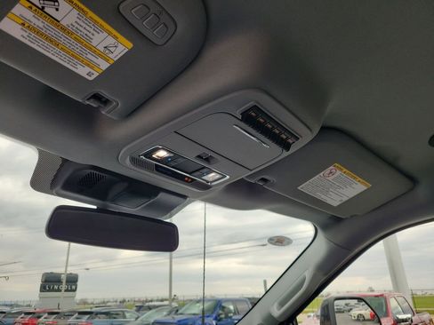 New 2025 Ford F350 Lariat w/ Lariat Ultimate Package image 29