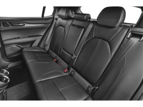 Certified 2024 Alfa Romeo Stelvio Veloce image 13