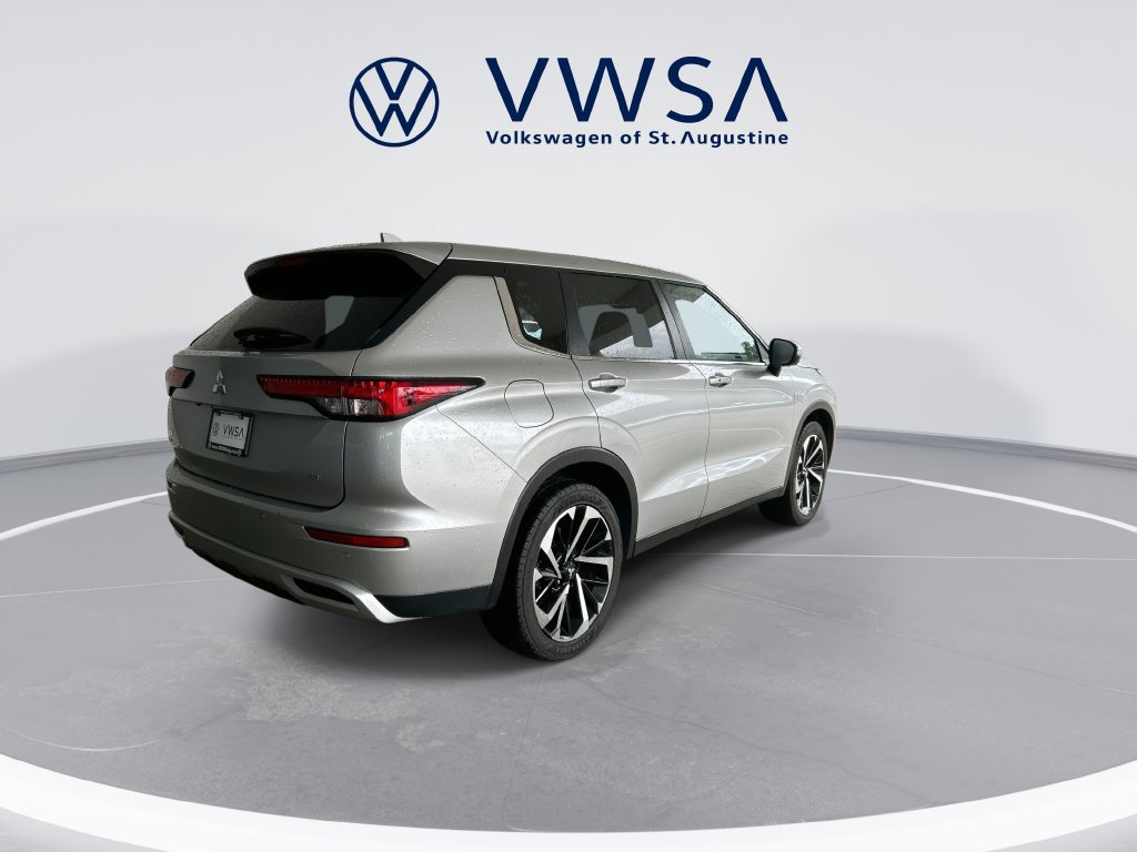 Used 2024 Mitsubishi Outlander SE FWD image 7