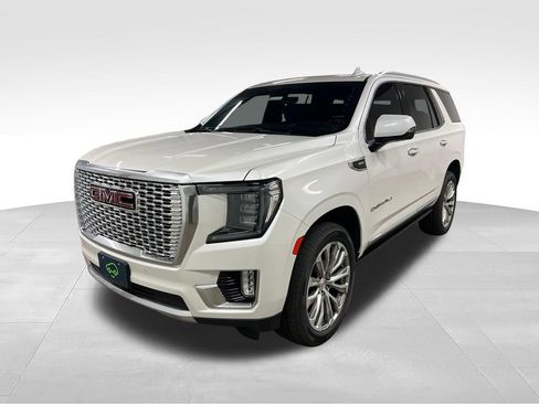 Certified 2021 GMC Yukon Denali w/ Denali Premium Package AWD/4WD image 5
