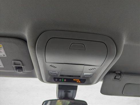Used 2024 Chevrolet Equinox LT AWD/4WD image 20