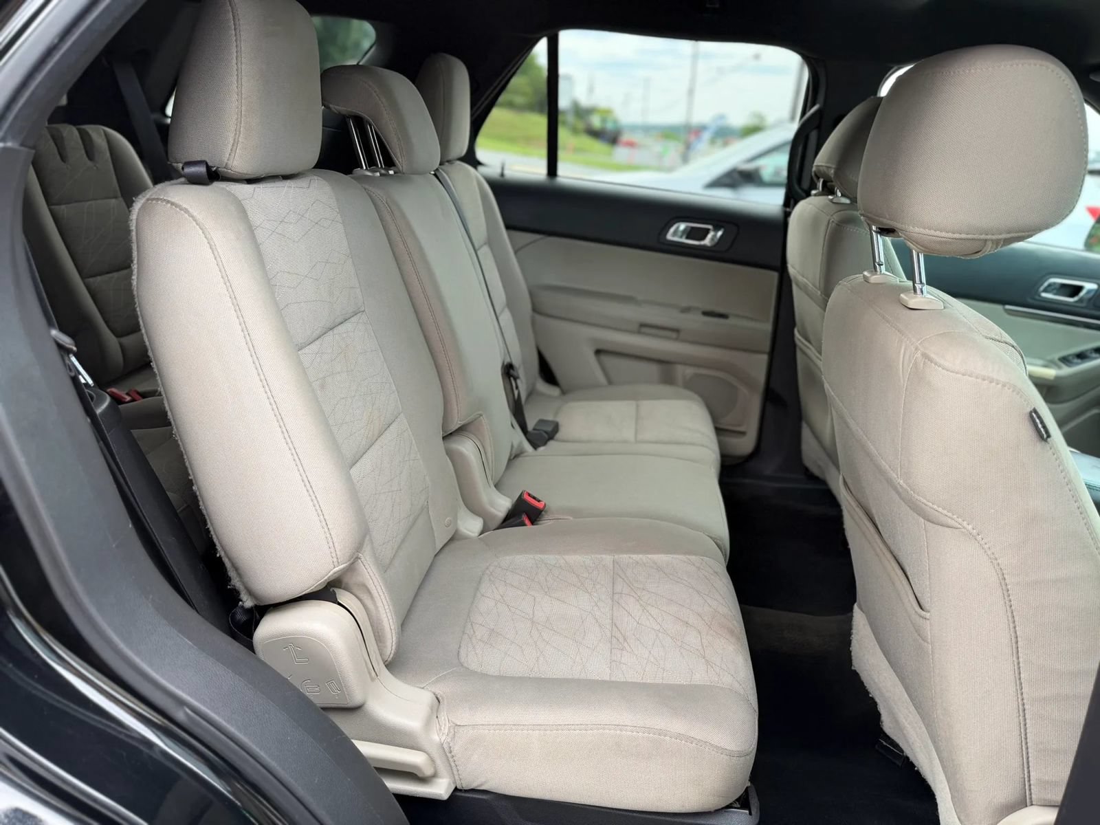 Used 2015 Ford Explorer 4WD image 12