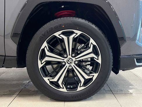 Certified 2025 Toyota RAV4 XSE image 7