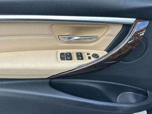 Used 2017 BMW 330i xDrive Sedan image 13