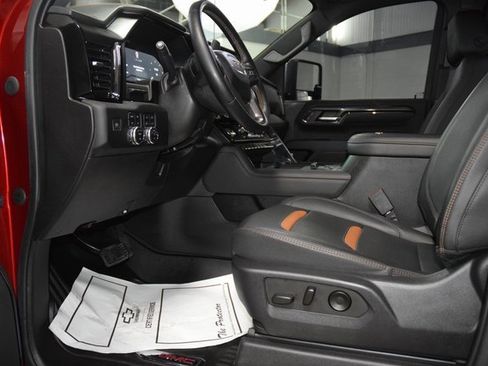 Used 2024 GMC Sierra 2500 AT4 w/ AT4 Premium Plus Package image 38