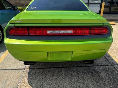 Used 2011 Dodge Challenger R/T image 6