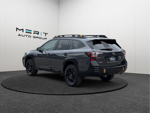 Used 2025 Subaru Outback Wilderness AWD/4WD image 7