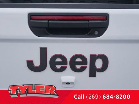 New 2026 Jeep Gladiator Rubicon AWD/4WD image 15