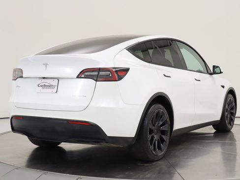 Used 2023 Tesla Model Y Long Range AWD/4WD image 5