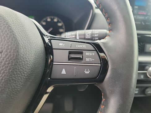 Used 2024 Honda CR-V Sport Touring image 27