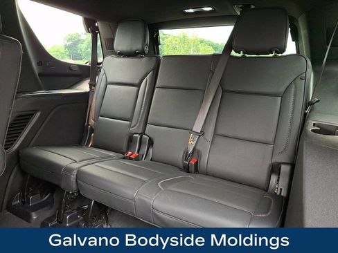 Used 2025 GMC Yukon Denali AWD/4WD image 21