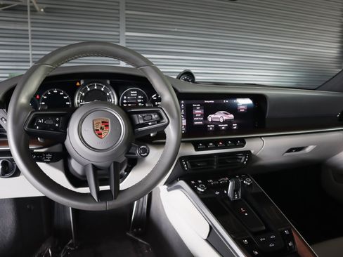 Certified 2021 Porsche 911 Carrera S RWD image 15