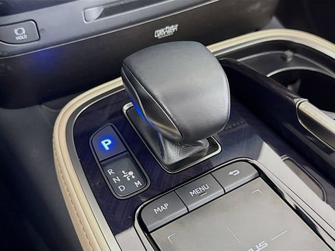 Certified 2022 Lexus LS 500 w/ Interior Upgrade Package RWD image 17