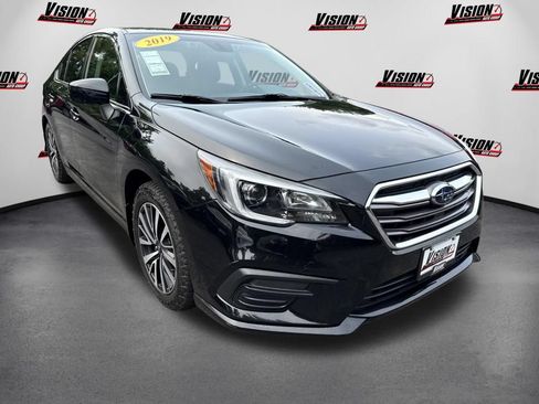 Used 2019 Subaru Legacy 2.5i Premium AWD/4WD image 3